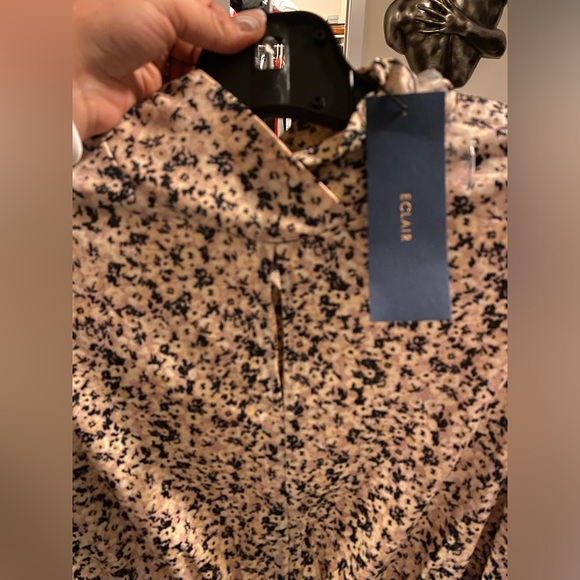 BNWT Eclair Long Sleeve Floral Mock Neck Blouse - Picture 3 of 8